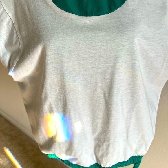 Koret: Pre owned, Excellent Condition Women Green zipper front jacket. Size M - Picture 6 of 8